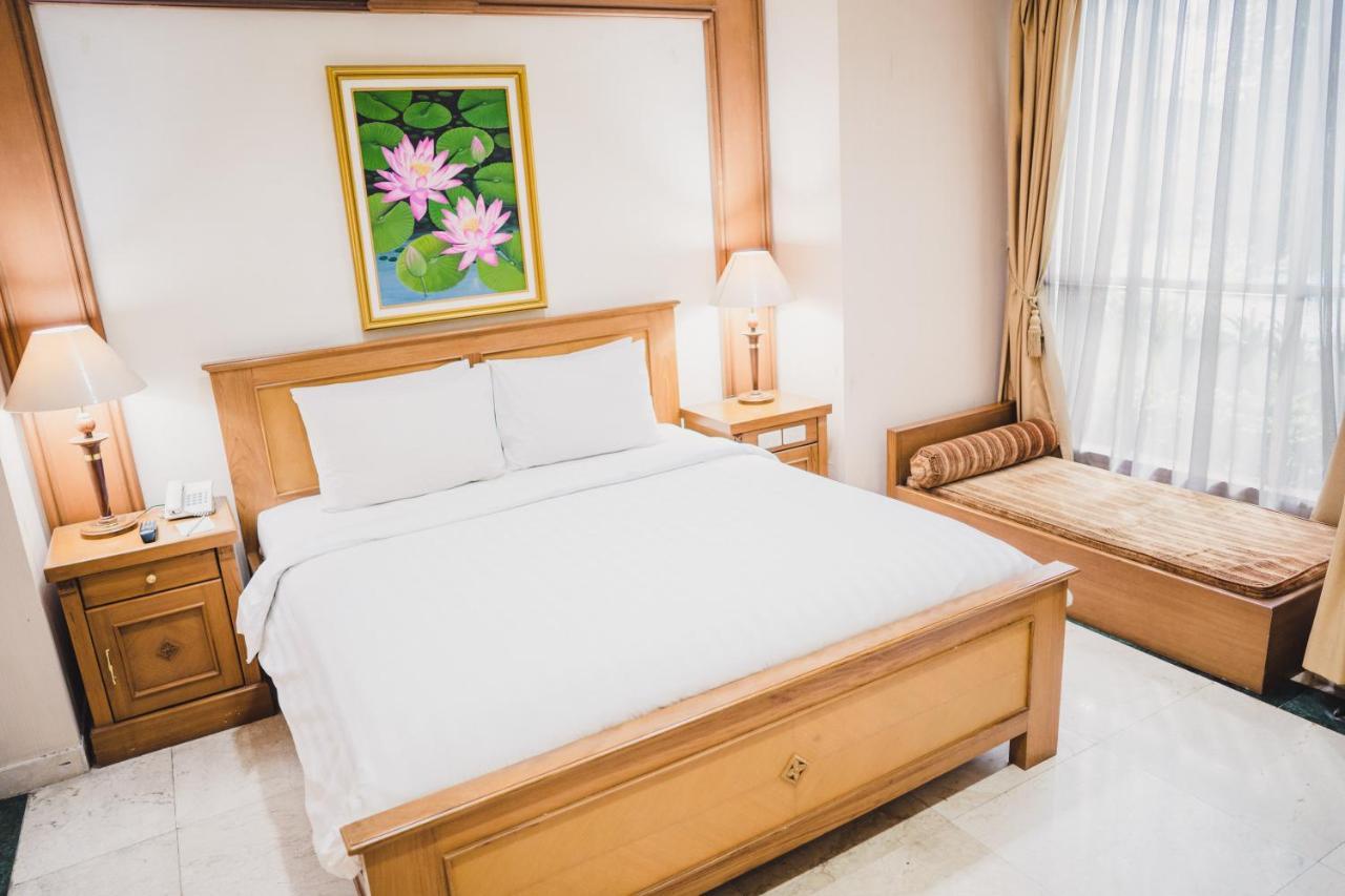 Hotel Sahid Jaya Lippo Cikarang Buitenkant foto