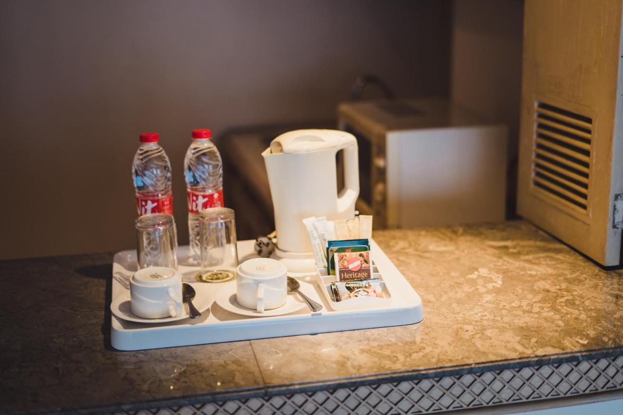 Hotel Sahid Jaya Lippo Cikarang Buitenkant foto