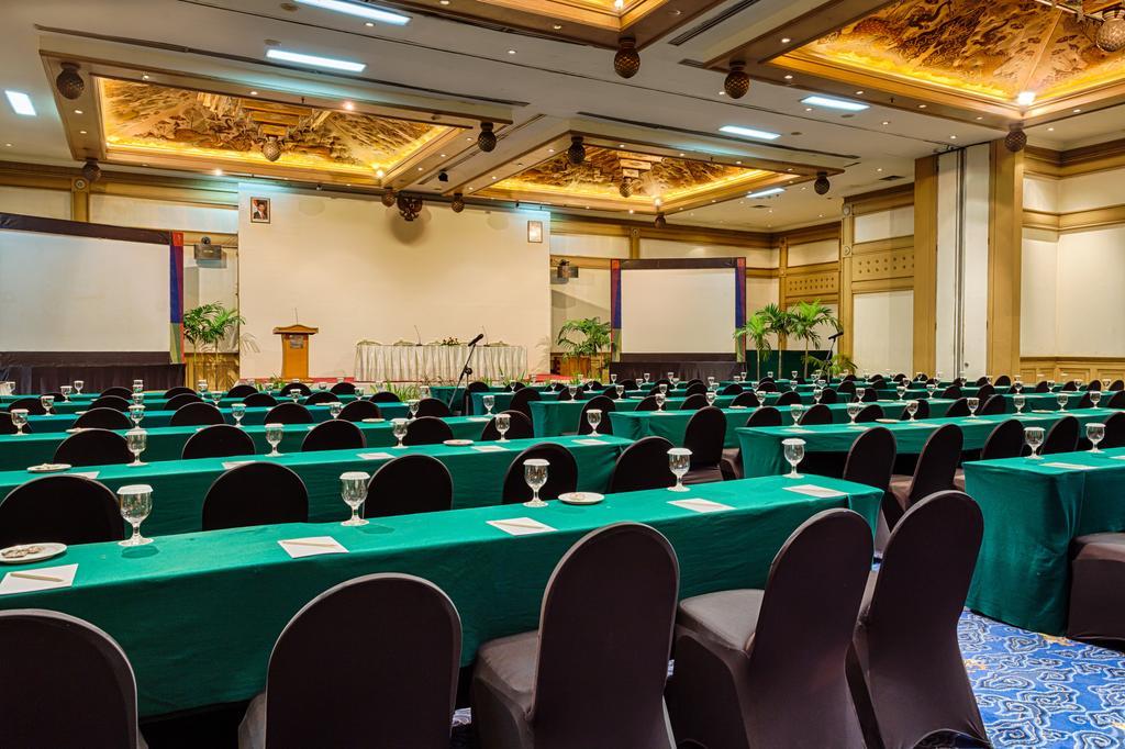 Hotel Sahid Jaya Lippo Cikarang Buitenkant foto