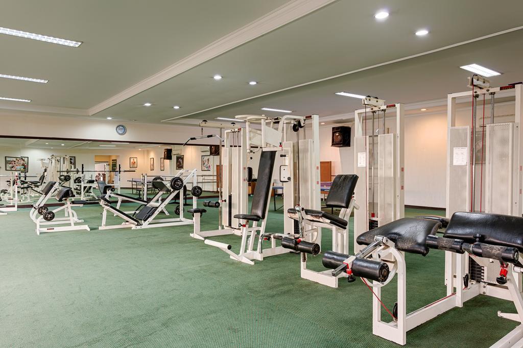 Hotel Sahid Jaya Lippo Cikarang Buitenkant foto